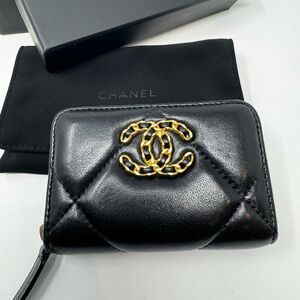 Chanel 19 Black Lambskin Quilted Zip Around Coin Purse Leather Wallet